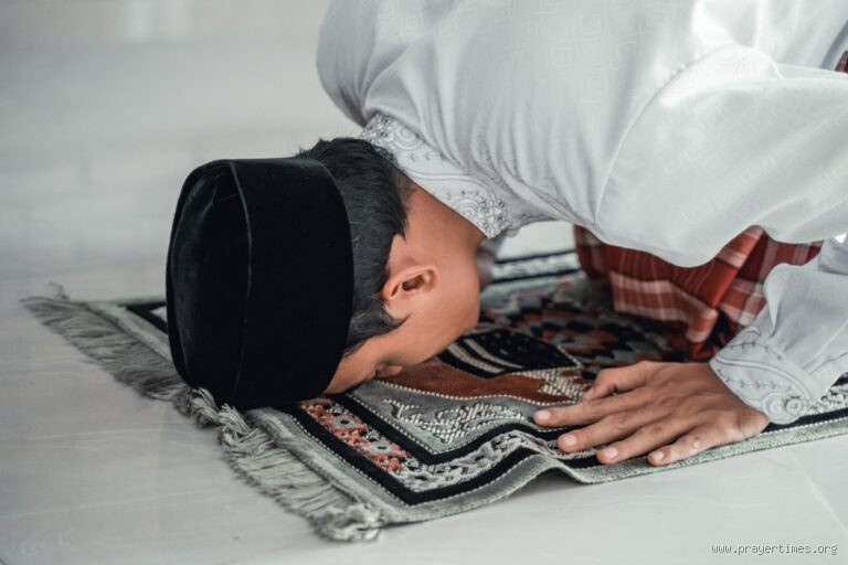 Can I Pray Fajr at 7am? Understanding the Timing and Flexibility