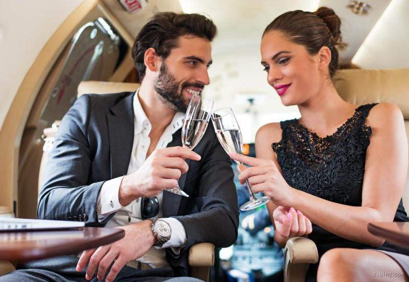 Are Rich Couples Happier? The Surprising Truth Behind Wealth and Happiness
