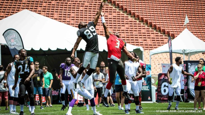 Do NFL Players Get Healthcare for Life?