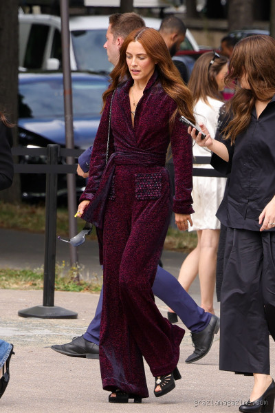 Does Riley Keough Own Graceland? Exploring Ownership and Legacy of Elvis' Iconic Mansion