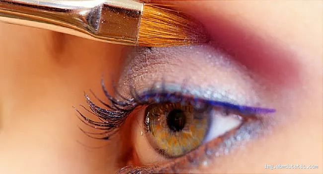 How Do I Know If I Have Beautiful Eyes? Unlocking the Secrets