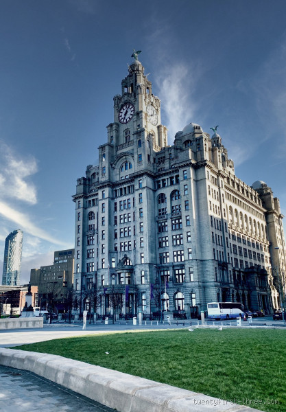 Is Liverpool Big or Small: Uncovering the Size and Significance of This UK City?