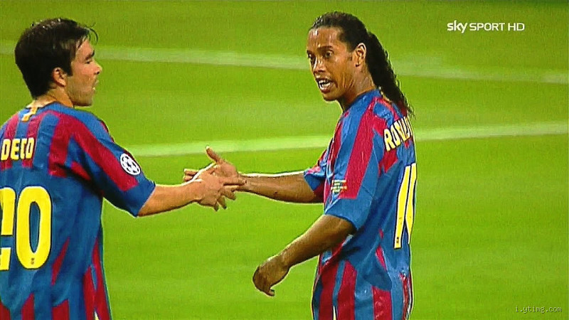 Is Ronaldinho a Friend of Messi? The Truth Behind the Bond