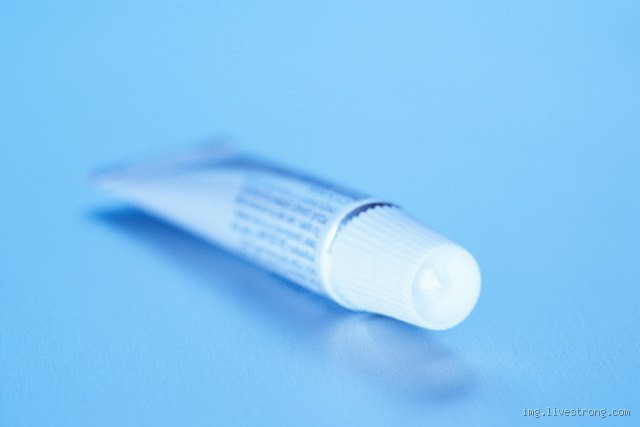 Which Ointment is Best for Stitches? Find the Perfect Healing Aid