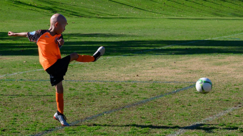 Does Kicking a Soccer Ball Hurt? Understanding Impact, Technique, and Pain Prevention